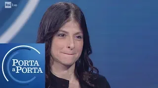 Romina, infettata dall'ex sieropositivo: "Così affronto la malattia" - Porta a porta 21/03/2019