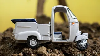 Unboxing Of Mini Piaggio Ape C3 Calessino Olimpiadi Di Roma 1/32 Italeri Diecast Model Auto Rickshaw