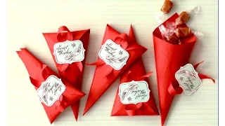 DIY Favor boxes /Cones.  Easy Gift wrapping ideas. Easter favor boxes.