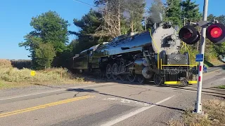 Reading and Northern 2102 crossing Marian Rd in Hometown, PA 10/1/23