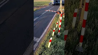 wypadek na przejeździe kolejowym w Wojnowicach