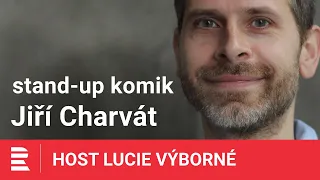 Jiří Charvát: Ve stand-upu improvizují jen harcovníci. Proč se smějeme tomu, co nechceme slyšet?