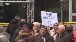 Državo, stidi se! Para ima, ali ne za osobe sa invaliditetom! Novaliću, gdje su pare?!