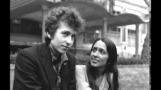 Beautiful Joan Baez Makes Fun Of Ex-Boyfriend Bob Dylan Singing It Ain't Me Babe With Earl Scruggs