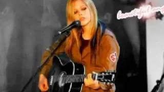 Hilary Duff, Avril Lavigne and Ashley Tisdale- I kissed a girl