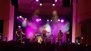 Die Ärzte - Gute Nacht & Ärzte Theme (Metropol in Berlin am 06.09.2022)