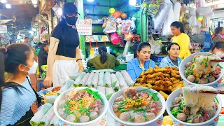 Cambodia Most Popular Noodles! Beef Noodle Soup, Egg Fried Noodle, Spring Roll - Best Street Food