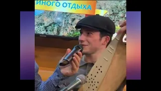 СУПЕР ПЕСНЯ НА ГЛАВРЫБЕ. ПОЕТ ГУСЕЙН АМИРХАНОВ.