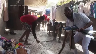 Haitians defend themselves against gangs