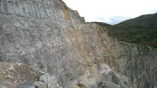 Detonação na pedreira 200kg de dinamite