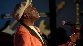 Buddy Guy pays tribute to BB King - BuddyGuy.TV