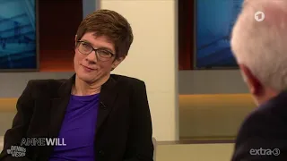 Ein Lied für AKK - Annegret Kramp-Karrenbauer  | extra3