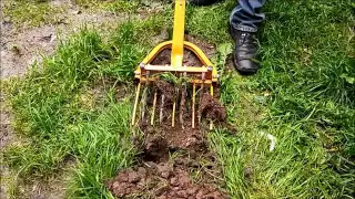 Garden tools  Auto Pitchfork digging made easy  The Miracle Prong