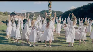 Go_A — SHUM | Midsommar