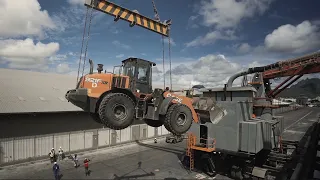 Africa: The latest generation of CASE 921F XR Wheel Loader in action at KOLOS Cement Factory