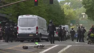 Police expert discusses intricacies of PPB's tactics for clearing protestors from PSU library