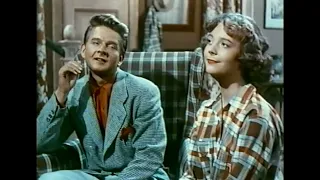 THE ROSE BOWL STORY (1952) NATALIE WOOD SCENE (1)