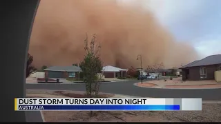 Dust storm turns town into darkness