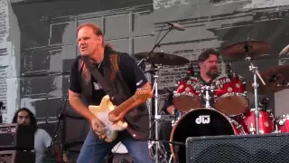 Walter Trout - Help Me [Portland Waterfront Blues Festival 2010]