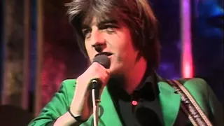 Nick Lowe - I Love The Sound Of Breaking Glass