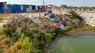 Cutting Skills Dissolved Rocky Soil In Pool With Extreme D31P Komatsu DoZer MoV In WaTer & FULLJoBs