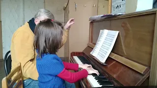Марианна Лемешкина, 7 лет. На уроке джаза. М.Шмитц. Ансамбль №33.
