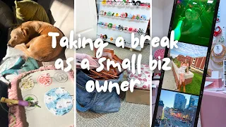 Going on Vacation as a SMALL BUSINESS OWNER // getting ahead, packing, Nashville trip!