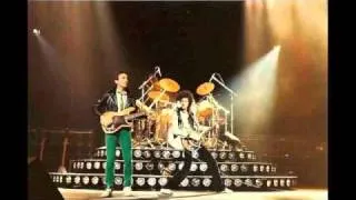 25. We Will Rock You (Queen-Live In New York: 9/29/1980)