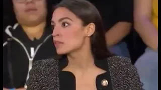 Ocasio-Cortez brilliantly shuts down heckler AND embarrasses Trump