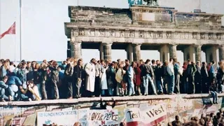 Fall of the Berlin Wall JD FK