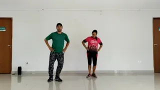 Nega Tarcísio do Acordeon coreografia com o Instrutor de dança James Silva