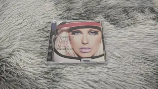 Christina Aguilera - Keeps Gettin' Better: A Decade of Hits (CD Unboxing)