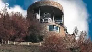 Burg mit Alpenblick - Wohnen in Südtirol | Euromaxx ambiente