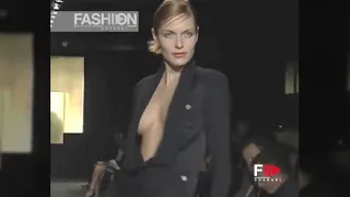 Vintage in Pills DONNA KARAN Spring 2003 - Fashion Channel