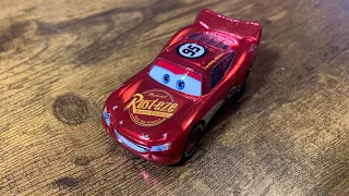 NOSTALGIC DISNEY CARS DIECAST REVIEW: A TRIP BACK TO 2007 AND RADIATOR SPRINGS LIGHTNING MCQUEEN