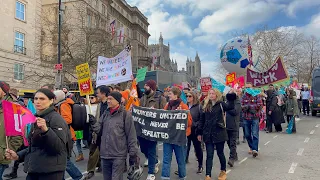 Thousands of teachers march through Bristol city centre