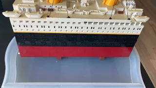 Lego titanic