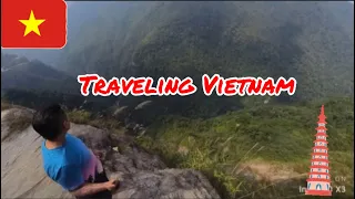 Motorcycling through ha giang. Living on the edge. Solo traveling.