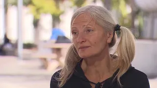 Homeless opera singer performs in LA after viral video