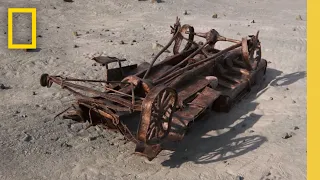 Diver Discovers a Strange Vehicle in the Detroit River | Drain the Oceans