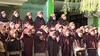 Paduan Suara (Lagu Laskar Pelangi-Nidji)