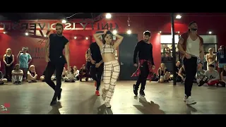 JOJO GOMEZ OOPS I DID AGAIN BRITNEY SPEARS DANCE CHOREOGRAPHY MIRROR