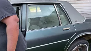 BARN FIND {Meech’s)1983 Chevy Caprice Classic Super Clean All original Low Miles (Box Chevy)