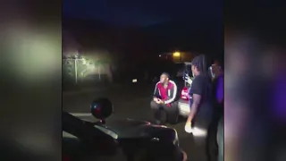 Police help man pull of surprise proposal