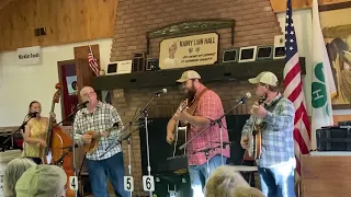 I just think I’ll stay around - Middleground Bluegrass