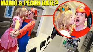 PRINCESS PEACH AND SUPER MARIO BRO DATE IN REAL LIFE (THEY KISSED)