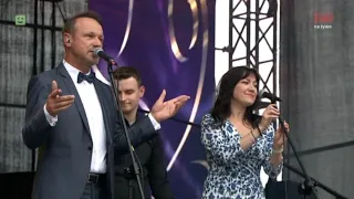 15. Dziękczynienie w rodzinie: Koncert w wykonaniu zespołu Damiana Holeckiego