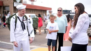 Navy sailor reacts to wife's pregnancy surprise