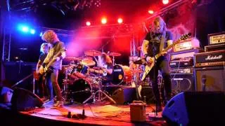 Bombus - Raised By Pigs (Live • Klubi • Tampere • Finland • 22-01-2013)