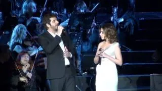 Ces Diamants-Là - Patrick Fiori / Julie Zenatti (Notre Dame de Paris le Concert - Moscou - 2013)